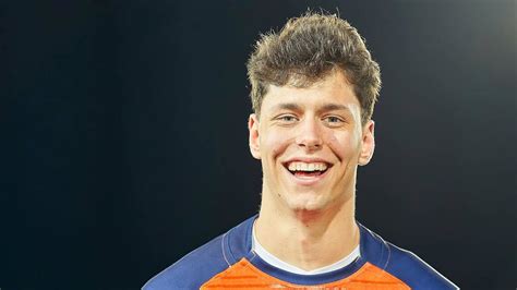 Goois rugbytalent Joey Buskens overleden bij auto.